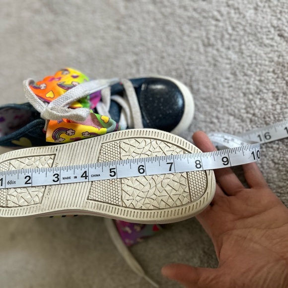 𝅺Jojo Siwa Sparkly Denim High Tops Rainbow heart bow size 13 - Picture 13 of 14
